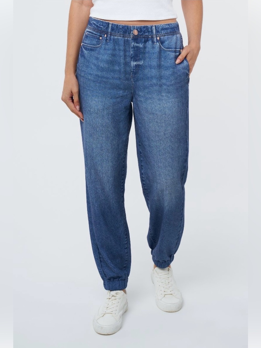 Silvian Heach Medium Wash Blue Denim Jogger Style Jeans NWOT Size 26